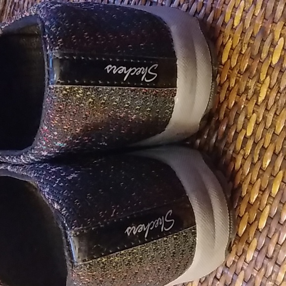 3/$25- SKECHERS RELAXED FIT REGGAE FEST 2. 0 IN-TUNE SHOES SZ 8.5 - Picture 4 of 8